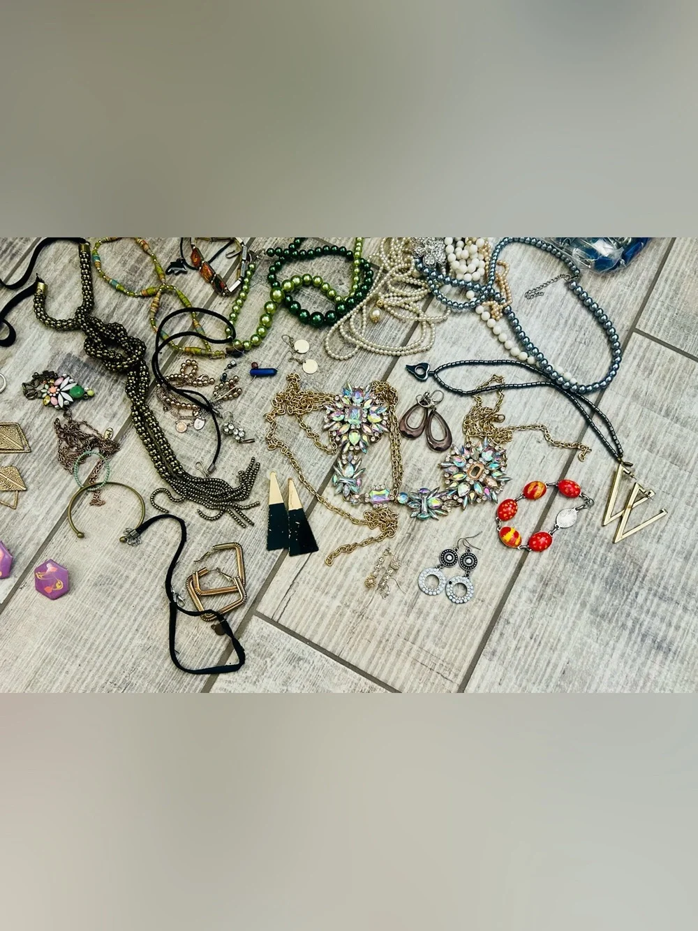 Craft/Wearable Jewelry Lot 2lbs - Picture 11 of 13